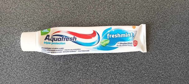 Aquafresh freshmint tandpasta ndeholder Saccharin